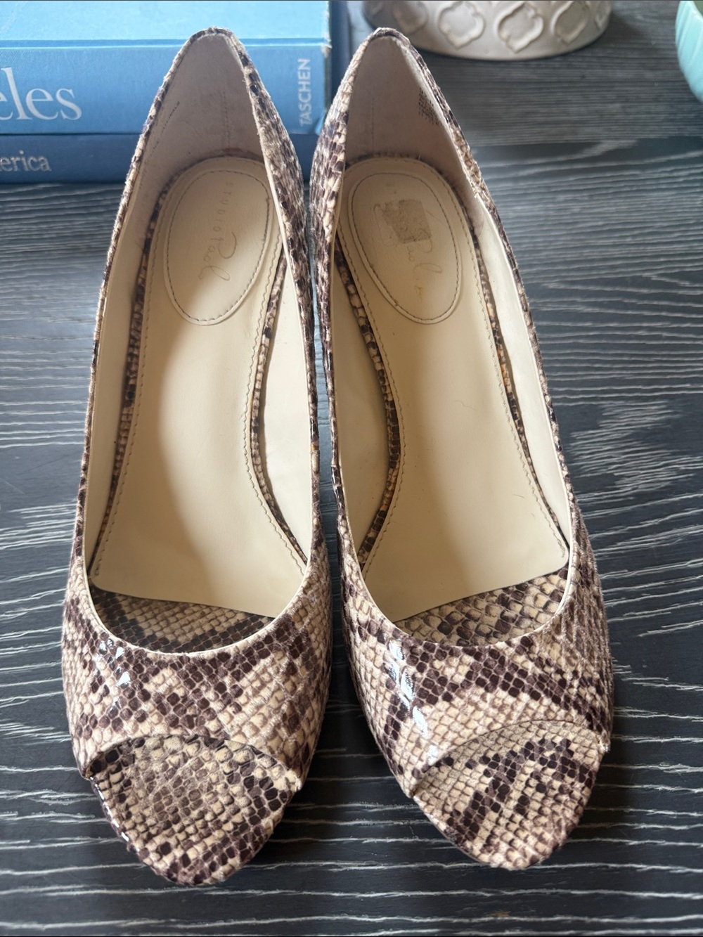 Studio Paolo Snakeskin Print Peep Toe Wedge Heels Size 9.5